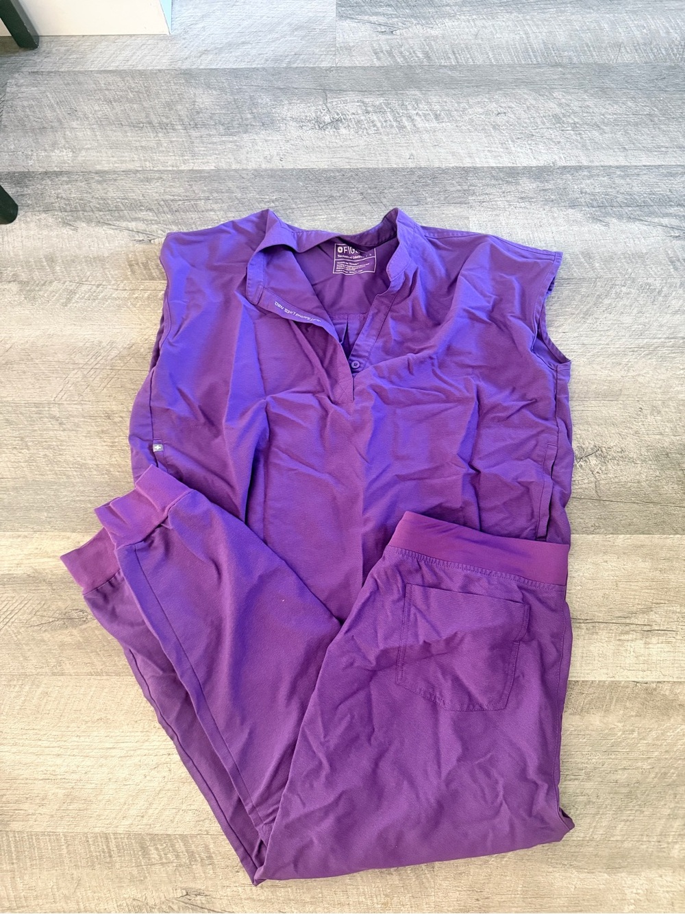 Figs Women's Purple Track Pants & Sleeveless Jogger Top Set